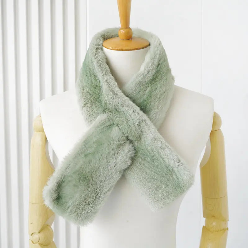 Faux Fur Tiny Scarf -Luxurious Skin-friendly Minimalistic Design for Stylish Outfits & Elegant Neckwear Portable