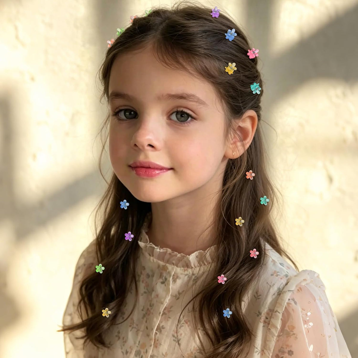 SAOROPEB 100Pcs Mini Flower Hair Clips, Colorful Hair Accessories (Glitter)