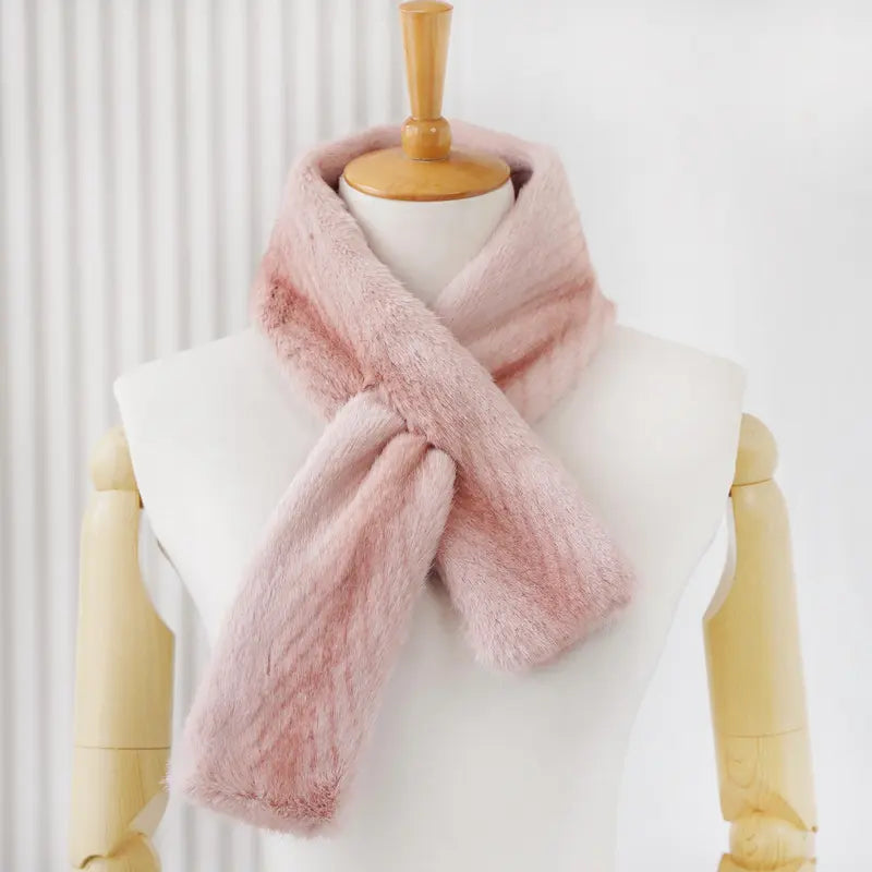 Faux Fur Tiny Scarf -Luxurious Skin-friendly Minimalistic Design for Stylish Outfits & Elegant Neckwear Portable